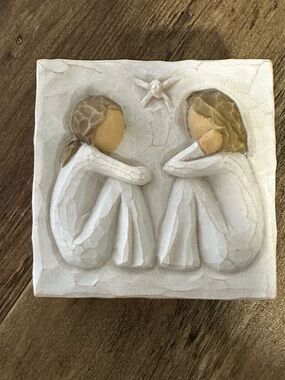 ✨Willow Tree Friendship Keepsake Box by Susan Lordi – Trinket/Jewelry Box ✨